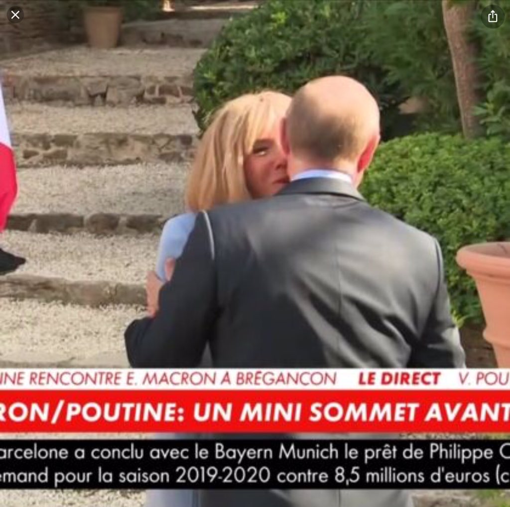 XavierLEFEBVR15's tweet image. #macronpoutine