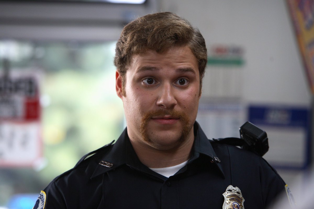 Gibboanxious's tweet photo. #HappyBirthday to @Sethrogen (40)
his top 10 movies are:
10. The Disaster Artist
9. The 40 Year Old Virgin
8. Steve Jobs
7. 22 Jump Street
6. 50/50
5. This Is the End
4. Superbad
3. Knocked Up
2. Anchorman
1. Donnie Darko
#KenMiller #BenStone https://t.co/tTsE7fQ6ow
