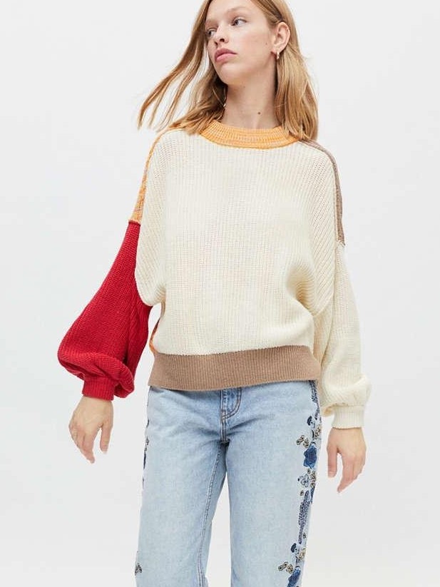 Shelby's Color-Blocked Sweater
Brand: BDG (Mika Pullover; sold by Urban Outfitters)
Link: lyst.com/clothing/bdg-m…, poshmark.com/listing/BDG-Mi…, poshmark.com/listing/Urban-…

#shubble #shubblesweaters