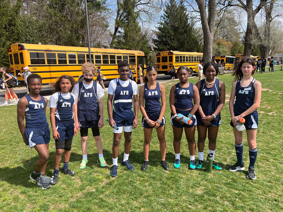 AFS_Running's tweet image. An awesome day competing for a chance to race the 4x100m at the @pennrelays…