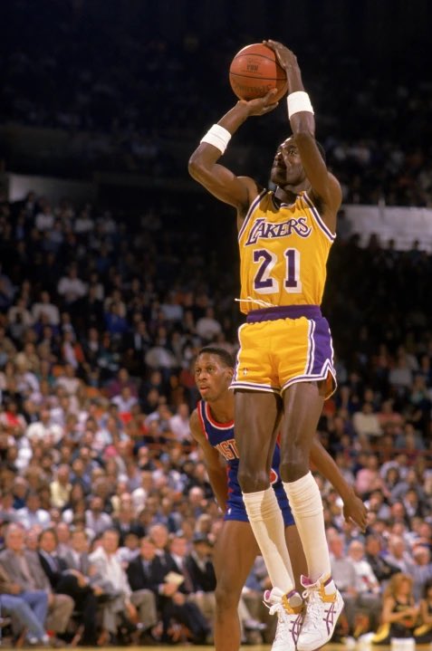 Happy Birthday, Michael Cooper:

8X All-Defense
5X NBA Champ
1987 Defensive Player of the Year 