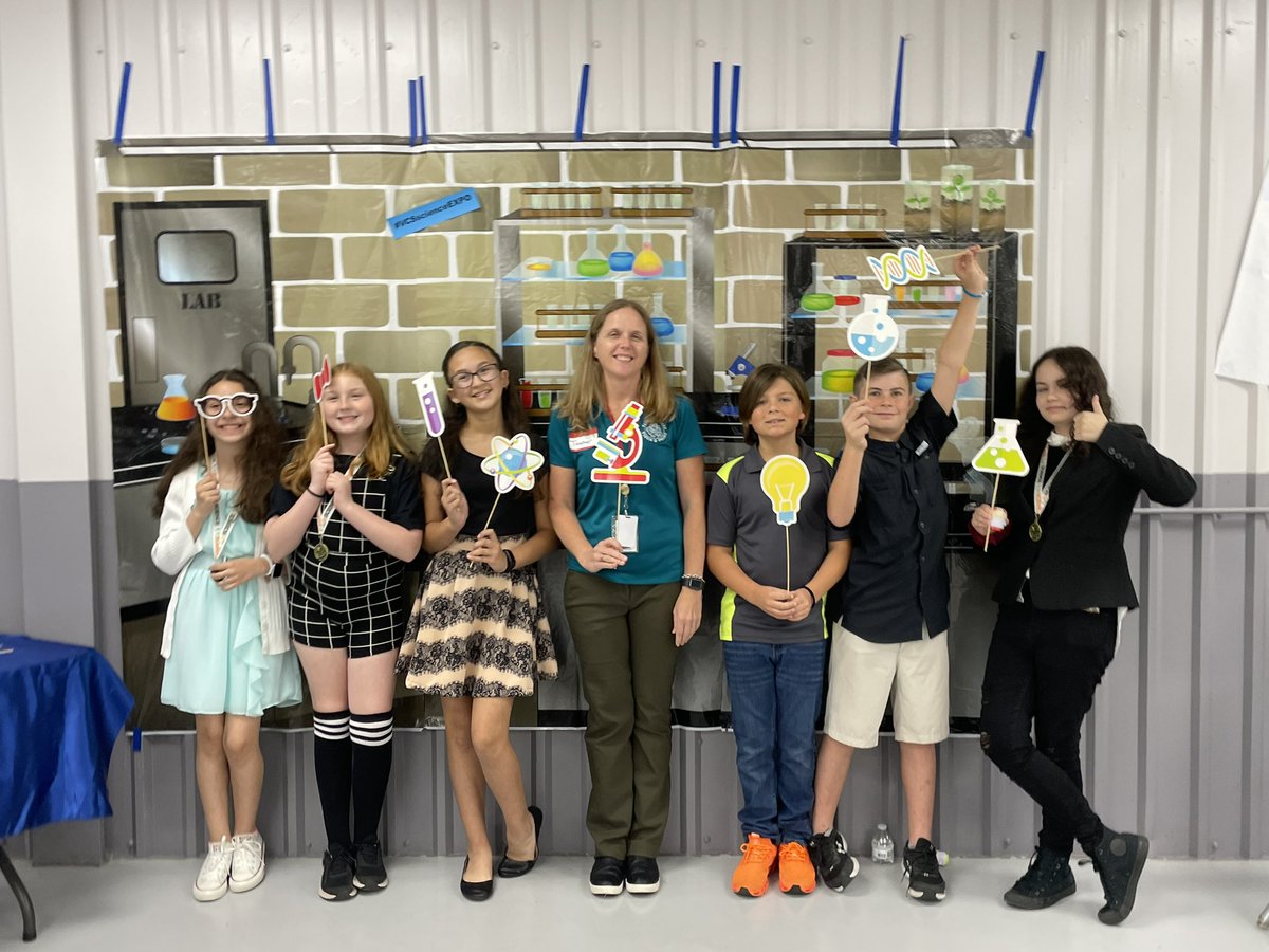 Amanda Collier tweet media