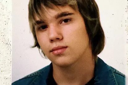 EricTanais's tweet photo. 1er Album de Jim Bauer. Une vraie réussite. Ce jeune est bourré de talent et a une voix magnifique. Auteur, compositeur c’est à coup sûr une grande carrière qui s’ouvre devant lui. @pierrelescure #TheVoice #jimbauer Félicité https://t.co/47gLPwQAWB via @YouTube https://t.co/ESLNJUW4JP
