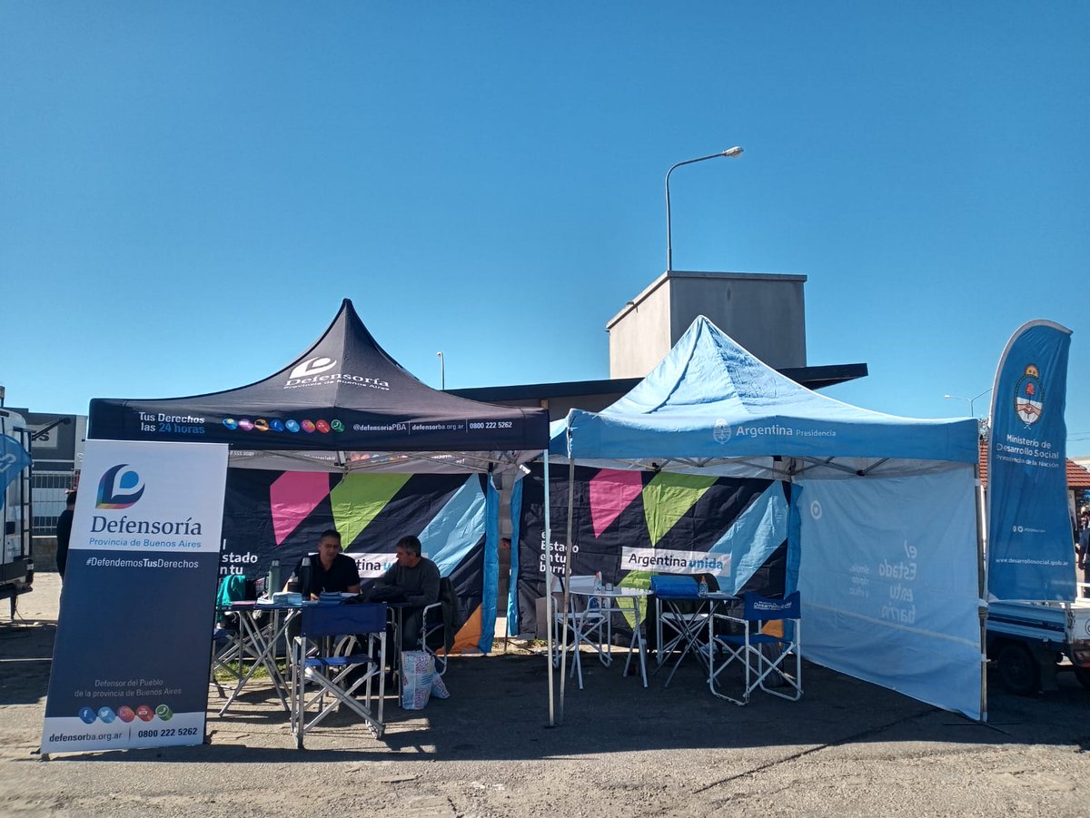 diegoasgarcia's tweet photo. 📍 Viernes Santo ‼️
✔️ Operativo Interministerial El Estado en tu Barrio en el Puerto Mar del Plata . Mañana continuamos de 10 a 17hs , lxs esperamxs ‼️
#SemanaSanta #Vecinxs #Turismo #EstadoPresente
@MDSNacion @FerRaverta @PabloObeid https://t.co/LqIHqVOZsr