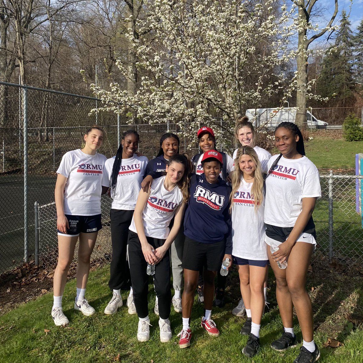 RMUWBasketball tweet picture