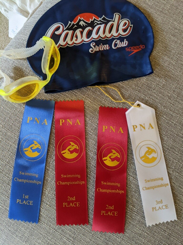 Prevail_PT's tweet photo. Happy Friday! We are still celebrating Nicole’s amazing 10km race PR &amp; ribbons at her first swim meet last weekend! Hooray for winter training consistency! #prevailpt #wintertraining #celebrate #cascadeswimclub #offseasontraining #consistency #physicaltherapy #workhardplayhard https://t.co/cTtlHdPCwB