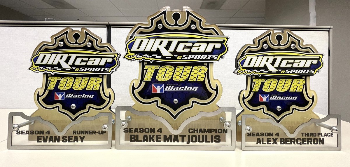 DIRTcarRacing's tweet photo. Congratulations to each of our #DIRTeSports Season 4 podium finishers! π
Think youβre next up?
Registration for the inaugural DIRTcar Digital Dash ($1K-to-win) is now open at https://t.co/GYqHd6ADws βπ» https://t.co/YBOYRHDaFP
