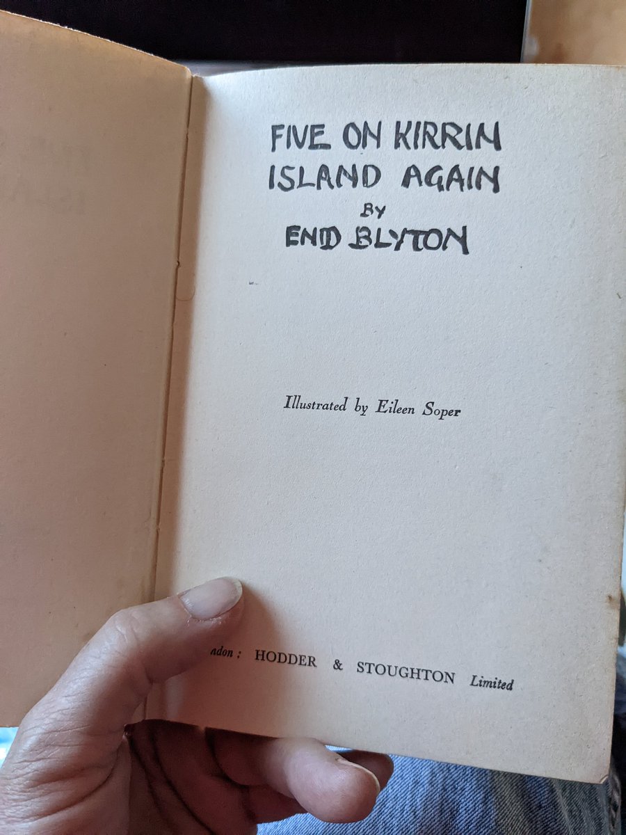DawnAJWitney's tweet photo. Because it's Easter, because I can
#enidblyton #famousfive #Easter #timetomyself #readingforpleasure https://t.co/edvPJp7AZk