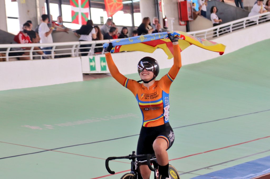 Real Federación Española de Ciclismo tweet media