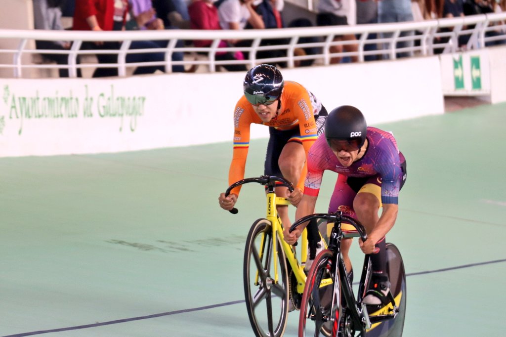 Real Federación Española de Ciclismo tweet media