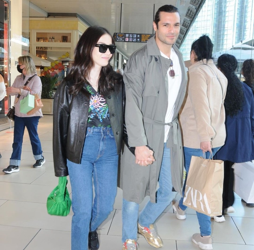 ayscrm2's tweet photo. Maşallahh 🧿❤️

#ÖzSer #ÖzgeGürel #SerkanÇayoğlu https://t.co/rSqCSfwGIr
