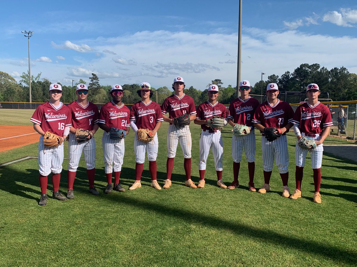 A great night was had by all to celebrate our 2022 UG Baseball Seniors! What a future they have! Ending with a Region W! ⚾️
