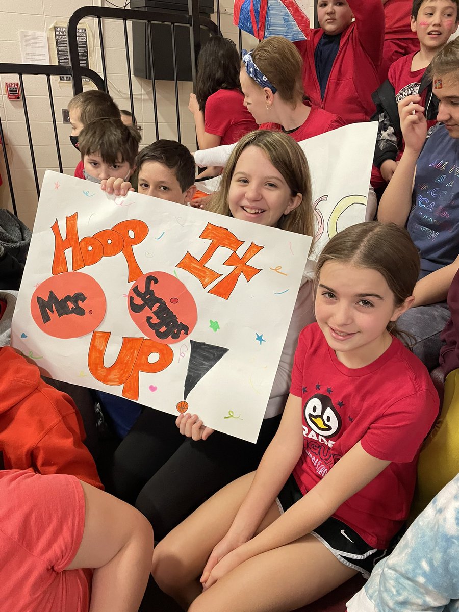 Mrs. Sgariglia tweet media