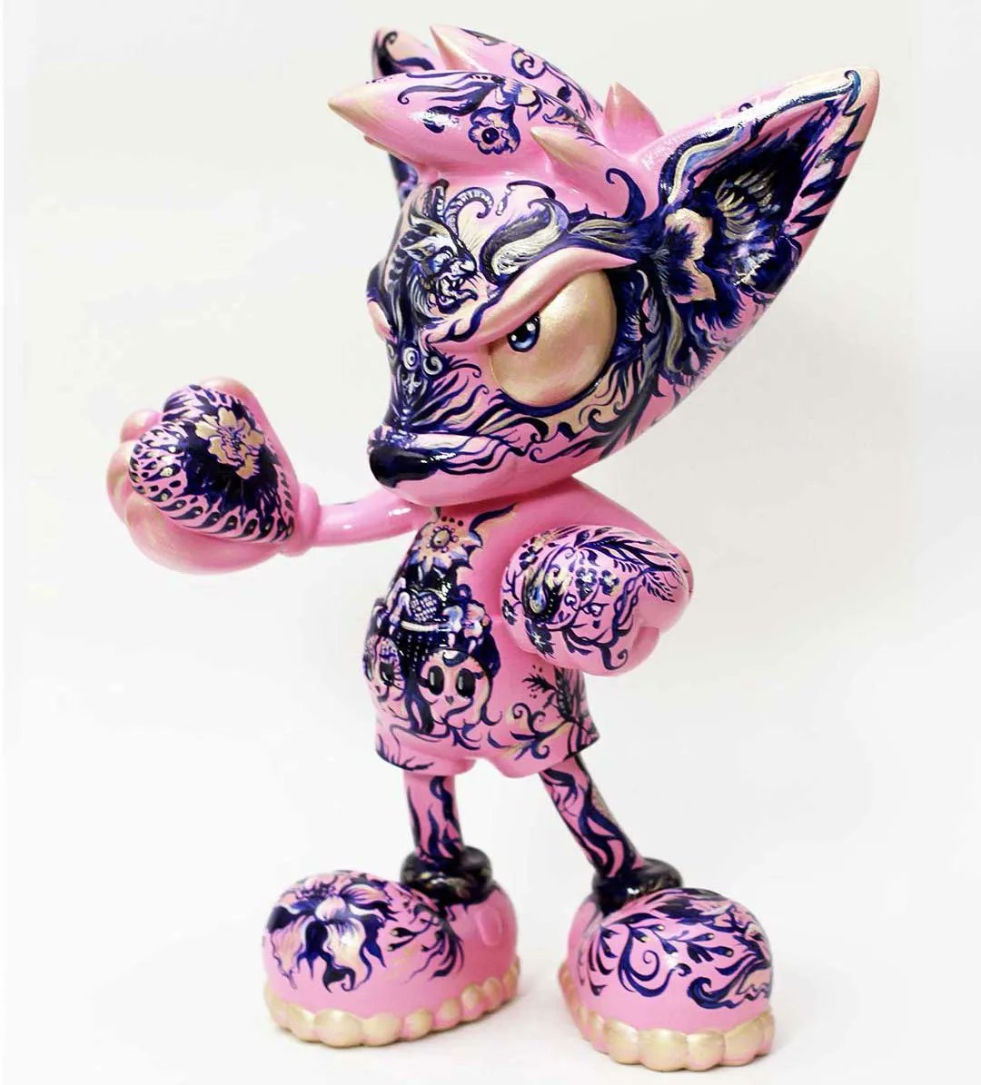 BeautifulBzarre's tweet image. We just learned that @plushbrush just penned an art book, people - how cool is that? 

Please show your support for her fabulous accomplishment by taking a look at our new interview with her - it&apos;s pretty inspiring!!  

👉beautifulbizarre.net/2022/04/04/ann…
•••
#beautifulbizarre