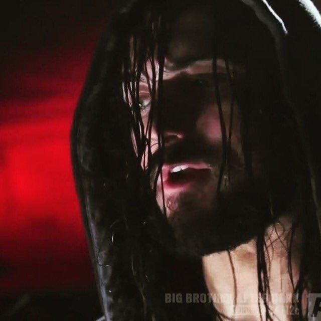 JustTtlyCherry's tweet photo. Oh, you know what day it is!! My favorite day of the week…Drew Day, baby!!! @DMcIntyreWWE will always be my champ!!! So ready for Friday Night DrewDown!! #PutDrewOnThePoster #PutDrewInTheMainEvent #SmackDown #SummerSlam https://t.co/hkqt75EY4y