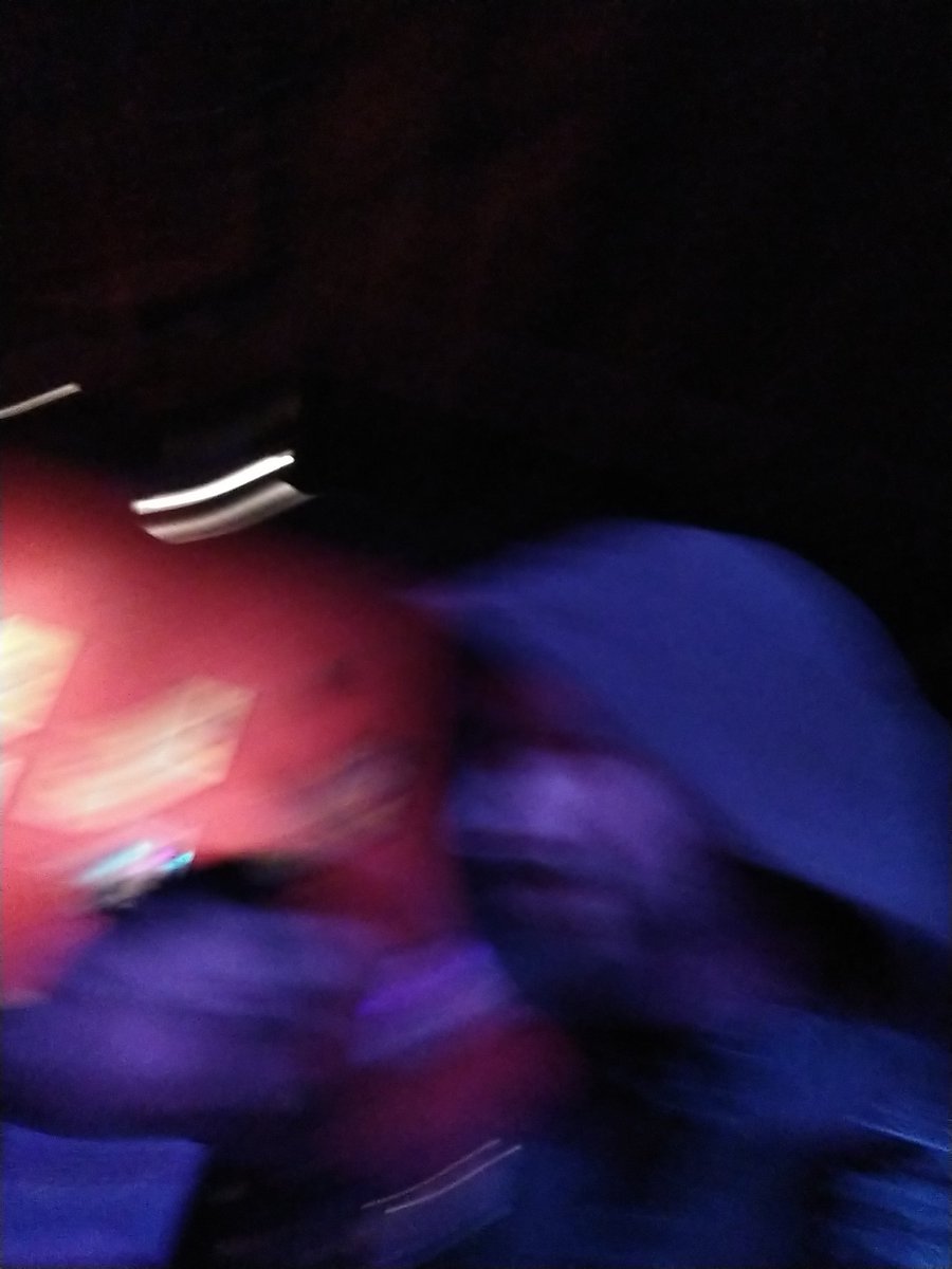 ʇuǝpǝᴉq (@vinyl_cassette) on Twitter photo 