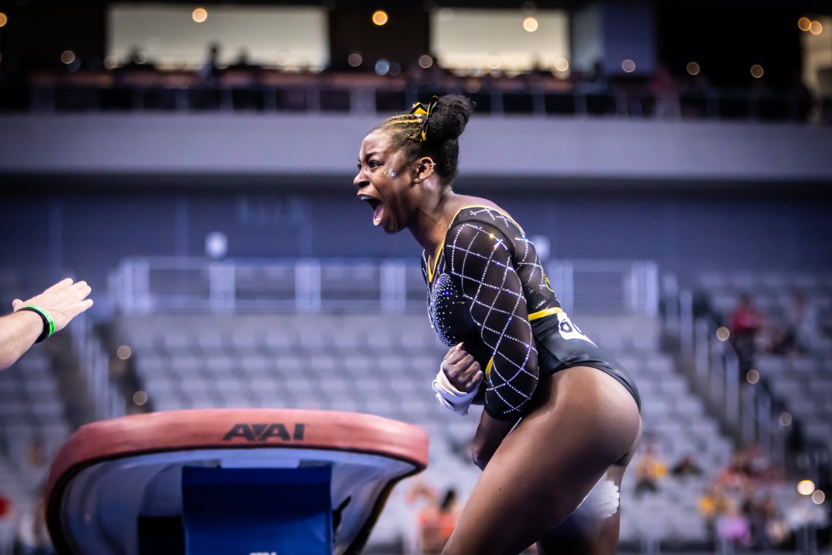That "I just stuck my vault at nationals" Feeling #NCAAgym
