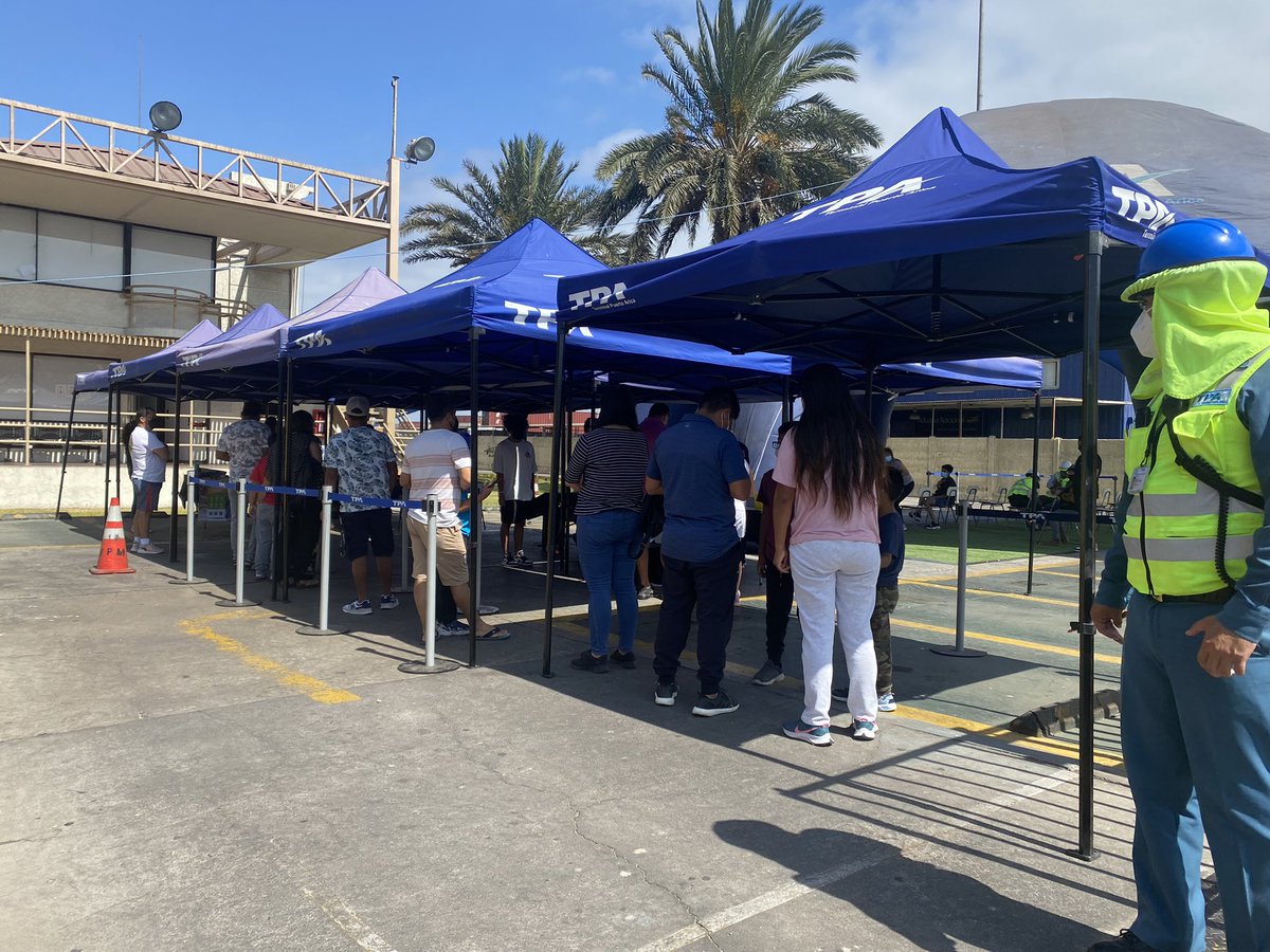 _TPA_ARICA's tweet photo. 📌📌Gran jornada de vacunación, ayer y hoy con nuestra comunidad en nuestras instalaciones.
Felices de aportar en materias de salud de nuestra región. 
@SEREMISalud_15 Gracias por el apoyo y la continua entrega. https://t.co/6MtNgeyhQJ