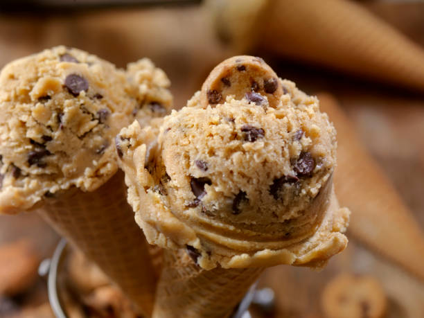 Ice_DreamBoat's tweet photo. Love cookie dough? Have you voted in our top flavours poll yet? https://t.co/U7B7H5w197