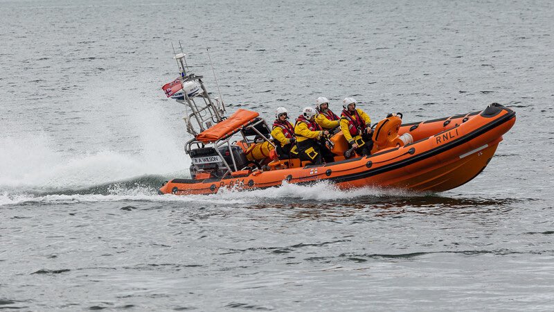 LargsRNLI's tweet photo. Early evening callout for Largs @RNLI to yacht aground.
More details can be found on our Facebook Page.
📸: Nick Mailer
#largs #largslifeboat #largsrnli #rnli #callout #outonashout https://t.co/YAJwmcyfdb
