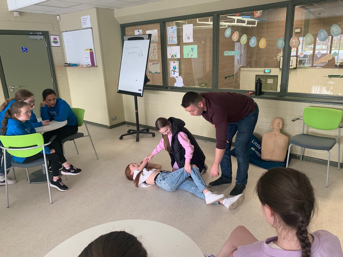 Amazing training session today with Gary, our young people loved it!! Thanks so much to Gary <a href="/RedCrossNI/">Red Cross NI</a> <a href="/eayouthservice/">EA Youth Service</a>
