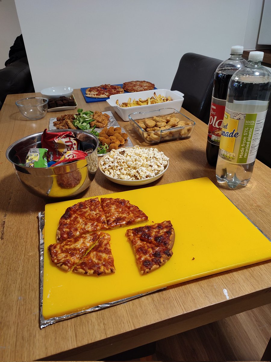 SIS_Dane_House tweet media