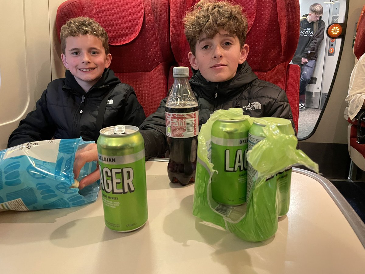 On route from Sheffield to Derby with <a href="/PatMarshall1977/">Patrick Marshall</a> my son and  nephew! COYW!