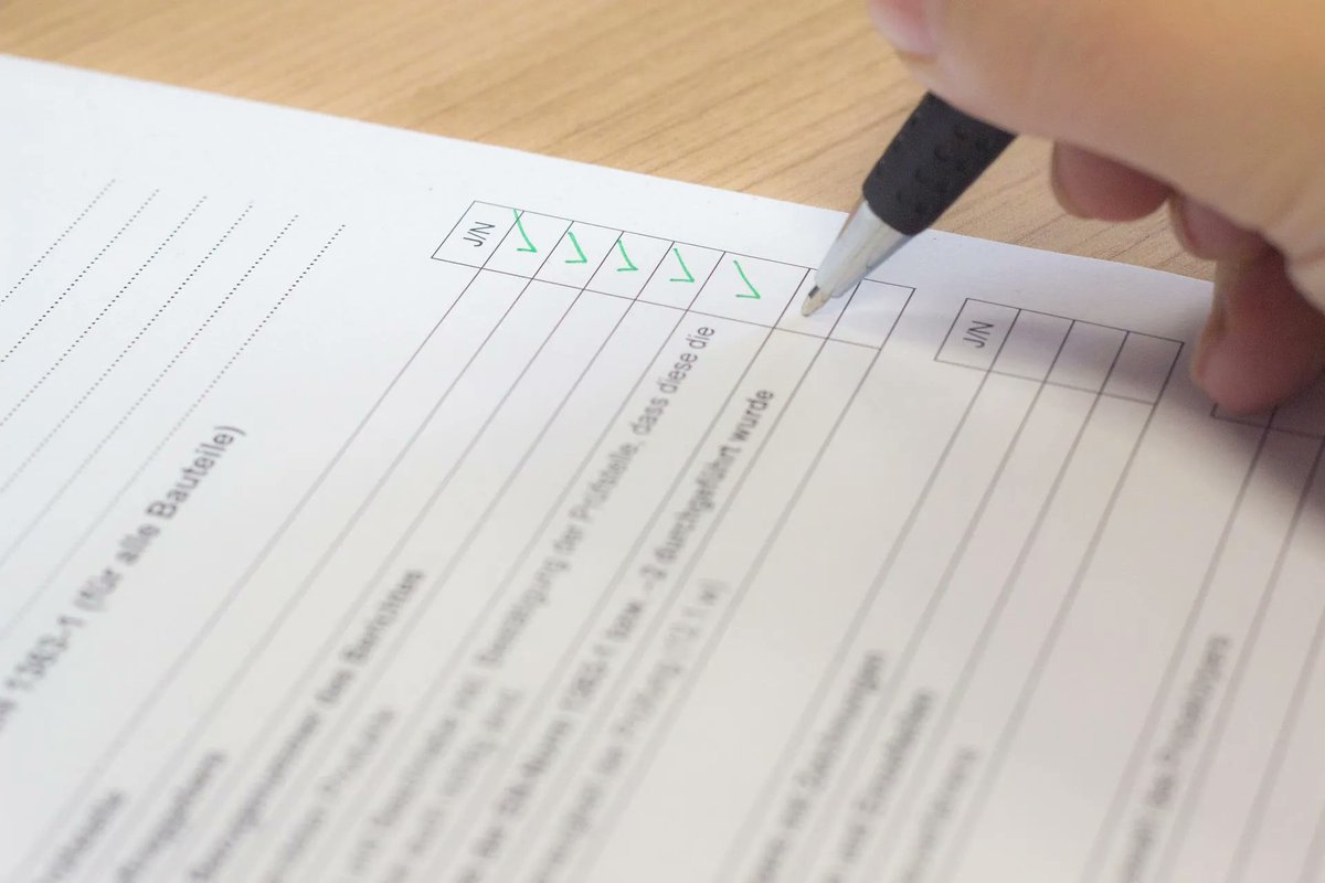 VanstLaw's tweet photo. Rest assured, an IRS audit is not something to fear, nor does it mean you’ll be facing heavy financial penalties. Here’s what you should do when you’re being audited by the IRS. https://t.co/EKO3j4MYNh #tax #irsaudit #irs https://t.co/2WBTYE605j
