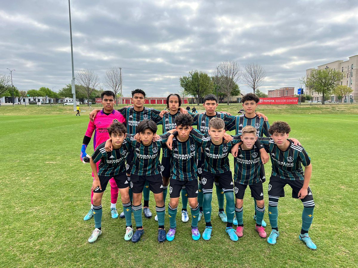 Great team performance from our <a href="/LAGalaxyAcademy/">LA Galaxy Academy</a> 15s who beat Porto 3-0 at the Generation Adidas Cup. Congrats players and staff. <a href="/MarceloSarvas/">mar</a> <a href="/BenoitDavid1984/">Benoît David</a> <a href="/Juninho19LA/">Juninho</a>