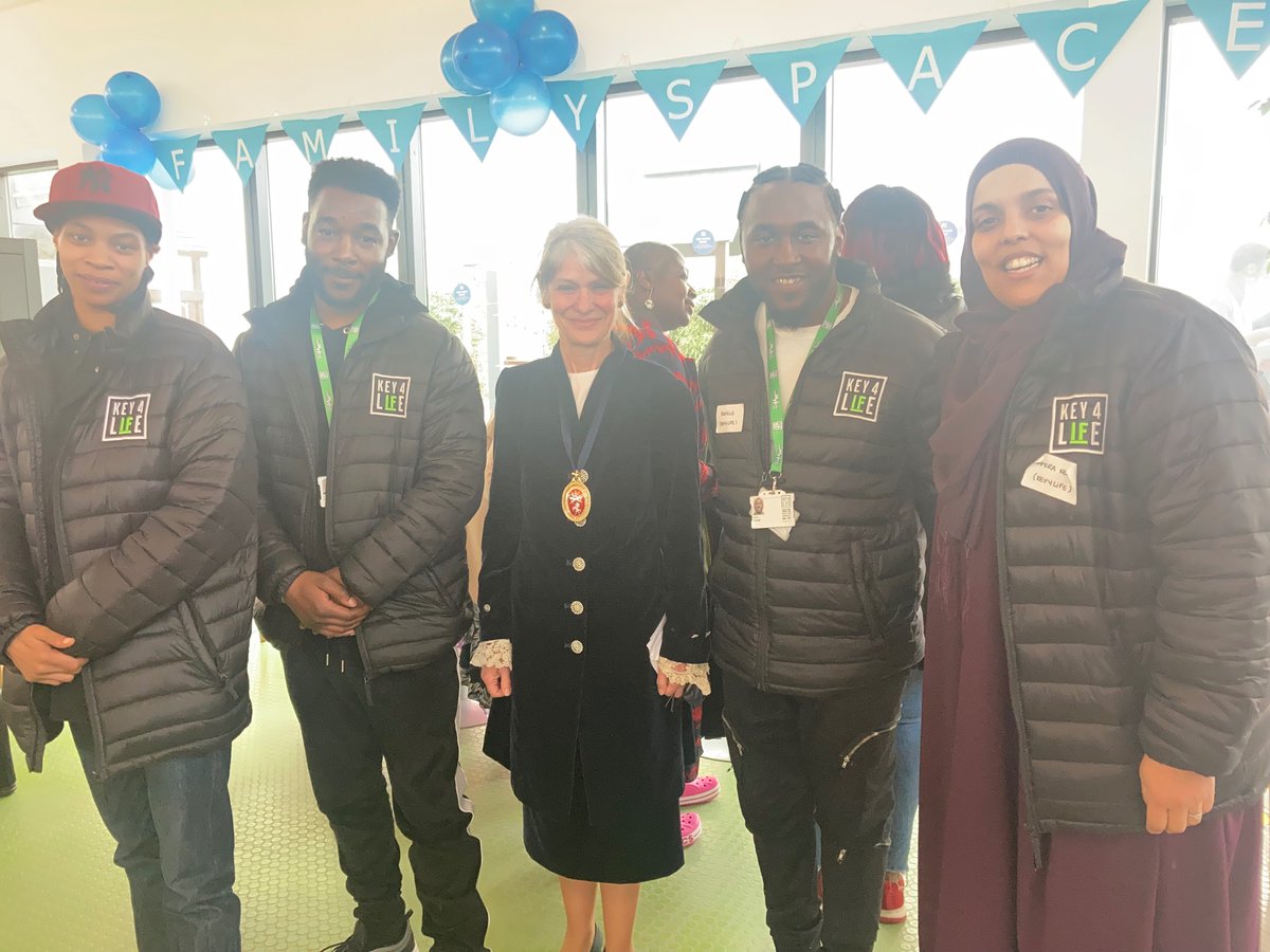 @Key4LifeUK works to reduce youth (re) offending. A chance re-encounter and a visit to a White City park and event for under 18s providing riding, rowing and a Value4life workshop. A great team doing much needed diversion work in communities and schools. Working In prisons too.