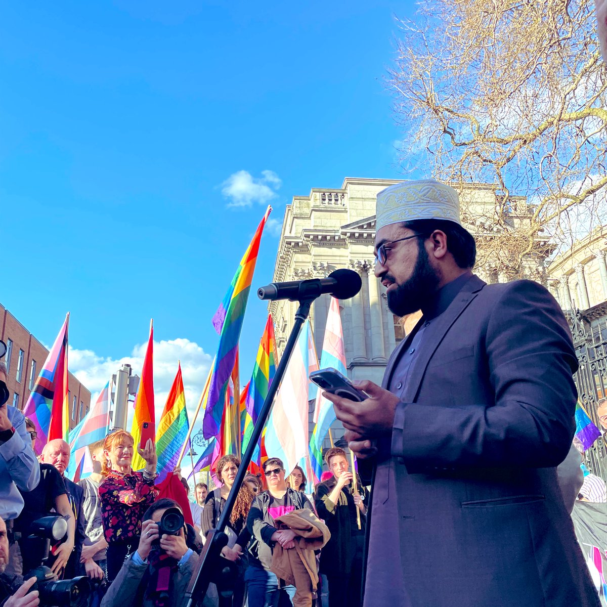 Irish Muslim Council (@irishmuslimcoun) on Twitter photo “We come here to attest to our togetherness: to tell the world that we will face down the cruel dehumanisation and otherisation of LGBTQI people, together. That we will beat homophobia, together.”
— <a href="/DrUmarAlQadri/">Shaykh Dr Umar Al-Qadri</a> “We come here to attest to our togetherness: to tell the world that we will face down the cruel dehumanisation and otherisation of LGBTQI people, together. That we will beat homophobia, together.”
— <a href="/DrUmarAlQadri/">Shaykh Dr Umar Al-Qadri</a>