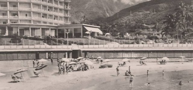 ¿Recuerdan esta playa del litoral central?
Tiene nombre igual a un viejo cigarrilo y a un antiguo caramelo de Savoy.