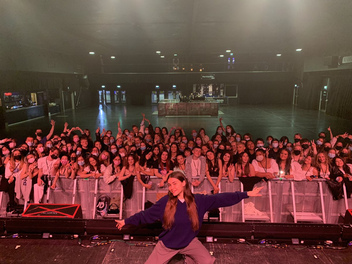 ash FEELS EVERYTHING tweet media