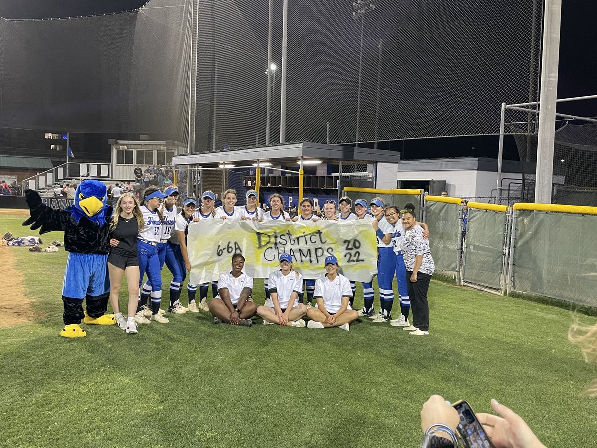 HHSSportsMed's tweet photo. Congrats ⁦@HebronSoftball⁩ https://t.co/fgNp0L7Mlw
