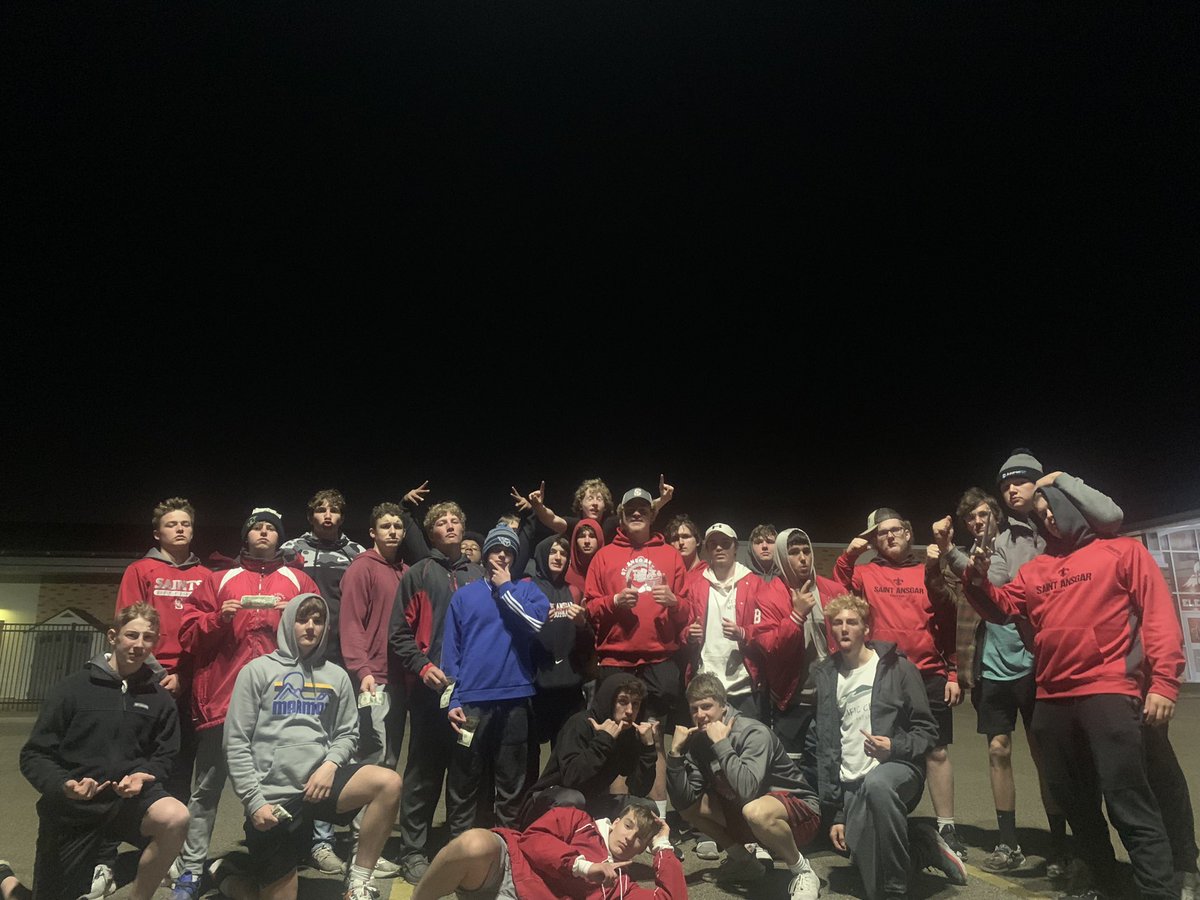 Lorne Isler (@isler_2022) on Twitter photo 