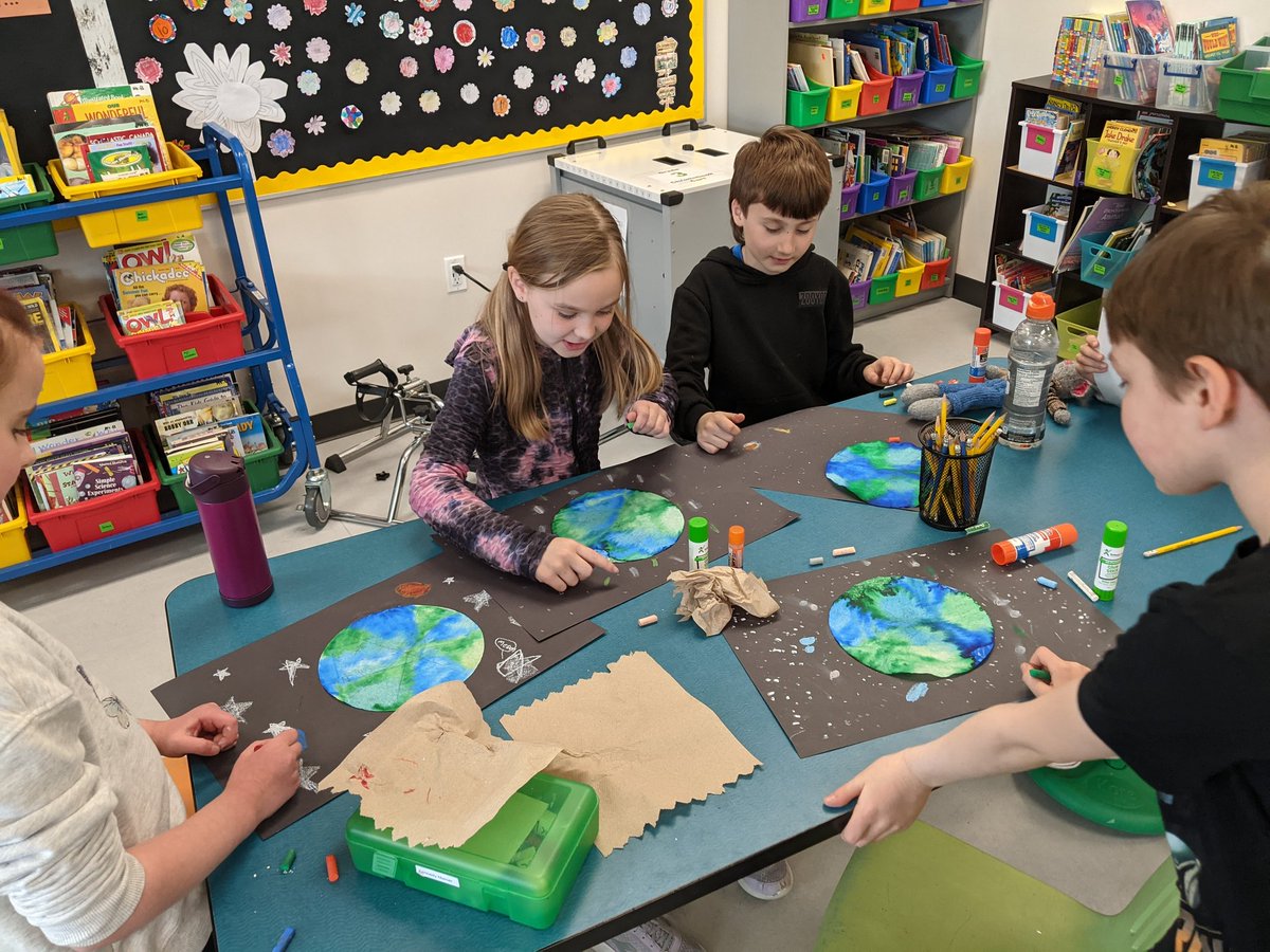MsBarringtonCG's tweet photo. Yesterday we used coffee filters for some fractions review and today we used them to create some beautiful #earthday artwork @ChristinaGFMPSD @FMPSD #iteachthird #mathisnotaworksheet #studentartists #grade3istheplacetobe https://t.co/Nm2Gks34FM