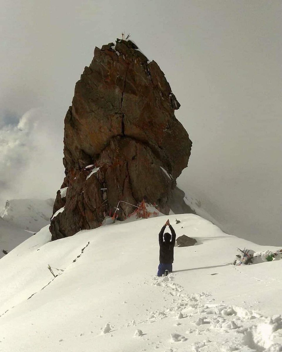 TrekkersofInd's tweet photo. At 17,150 ft Mt Shrikhand Mahadev forces the adrenaline junkie within you to rethink life decisions.

Situated in the Kullu district of Himachal Pradesh, It is one of the 5  Kailash, which includes Kinnar Kailash, Mani Mahesh, Kailash Mansarovar, Adi Kailash, &amp; Srikhand Mahadev. https://t.co/URTaXtyqTU