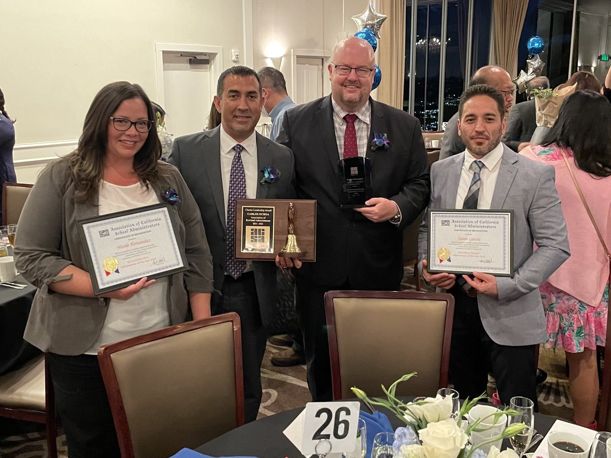 Carlos Ochoa tweet media