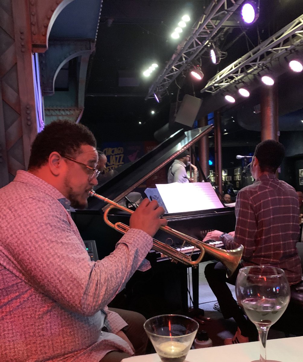 Fantastic start to #Chicago visit with great music by  Marques Carroll at ⁦<a href="/AndysJazzClub/">Andy's Jazz Club</a>⁩
