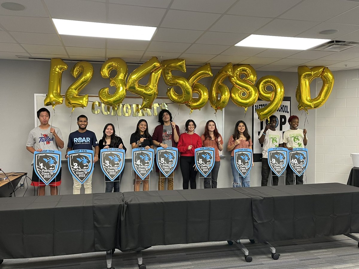 PaetowHS's tweet photo. Paetow Top 10!!!! Our kids are involved in Athletics, AP Ambassadors, Mu Alpha Theta, and other awesome clubs and more!! We are so proud of you! Go Panthers!! 🎉🎉🎉 https://t.co/uotpdM98HL