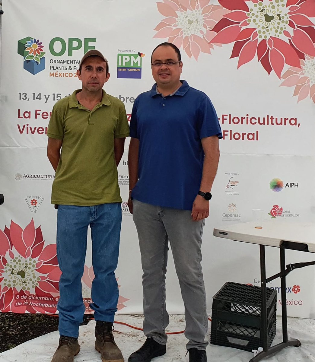 OPFexpo's tweet photo. El día de hoy llevamos a cabo una gira de presentación de OPF Expo 2022, trabajo de encuestas productivas y capacitación técnica con viveristas del estado de Morelos.

@FIDECOMP @Agricultura_mex @SDEyT_Morelos  #CEPOMAC

#viveristas #Morelos #Ornamentales #opfexpo https://t.co/79BN6bXiEM