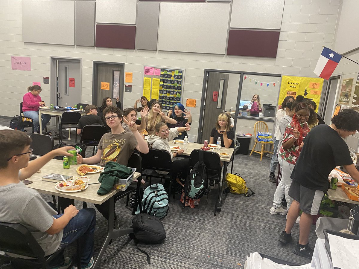 Amanda Carlton tweet media