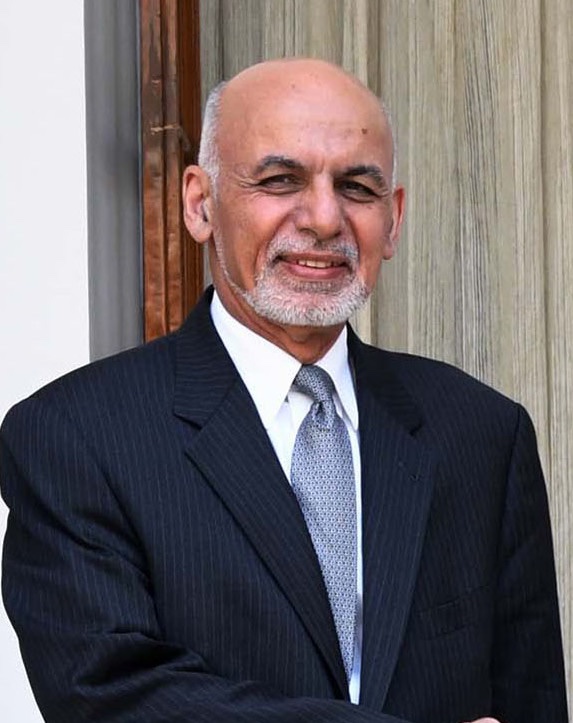 takkar1234's tweet photo. دافغانستان پخوانی اولس مشر   محترم ډاکټر اشرف  غني  صاحب په غني خان پوهه شوې و ځکه خو ئې زه افغانستان ته غوښتې وم https://t.co/b0skBbNVjC