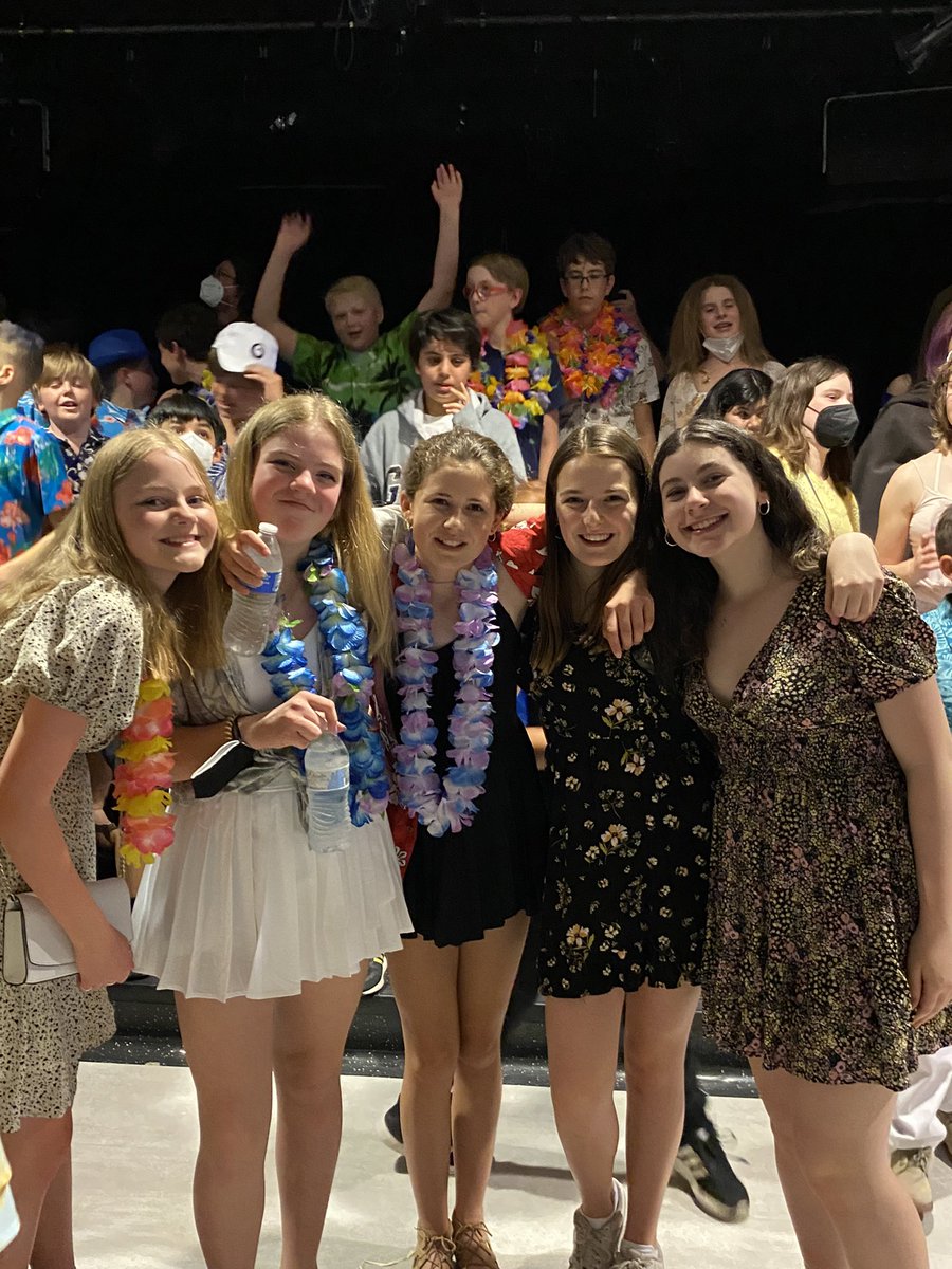 Ross Mandel tweet media