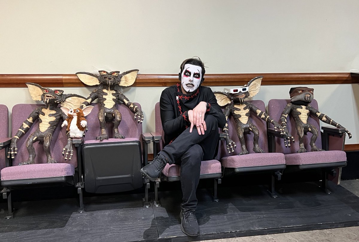 DanhausenAD's tweet photo. Watch #AEWRampage tonight. Danhausen will find a way to cause chaos of some sort. https://t.co/2ajd1QrwwI