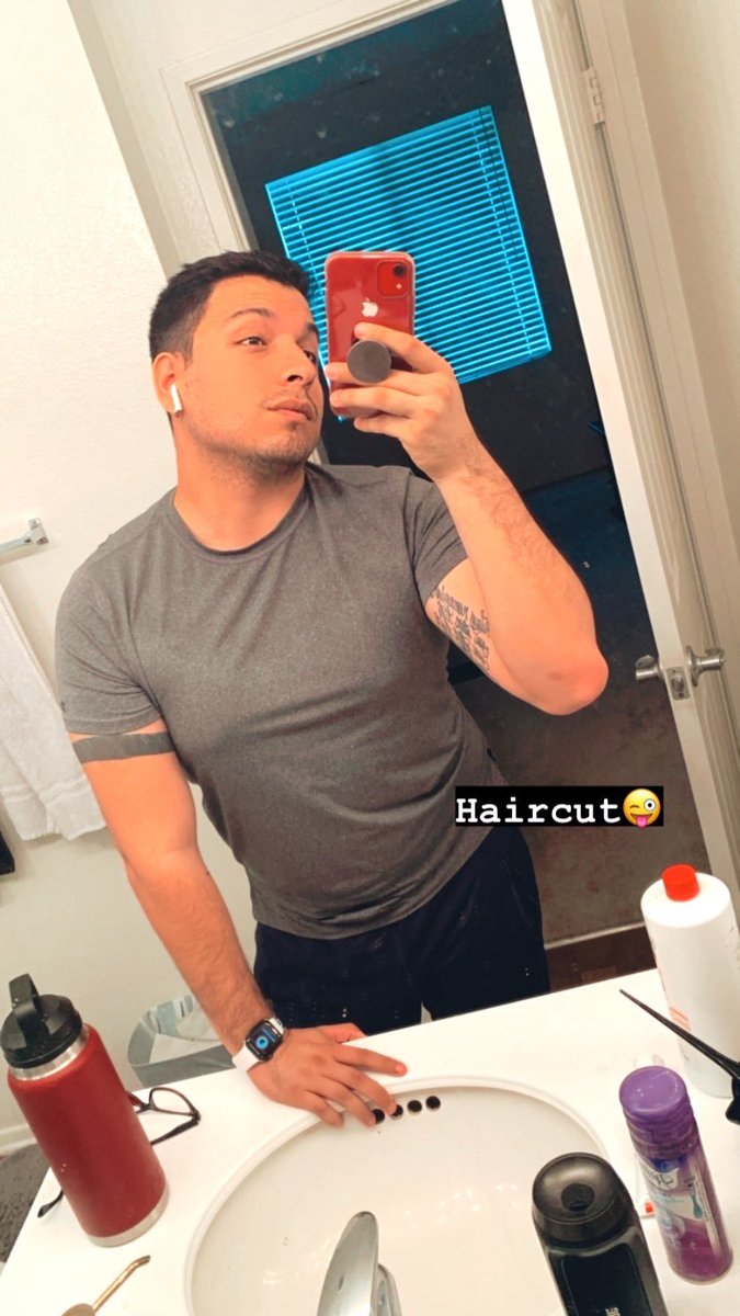 Hevensvoid's tweet image. Hi friends❤️ I’m still alive hehe #newpic