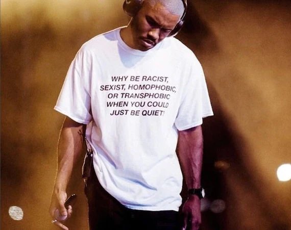 blahnded's tweet photo. thinking about Frank Ocean’s 2017 festival tour shirts https://t.co/IAwr41nDXh