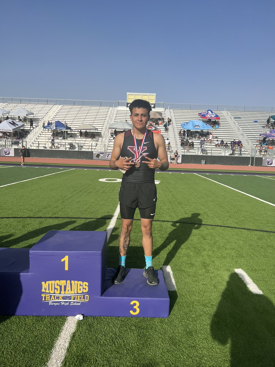 Ysleta Track & Field tweet media
