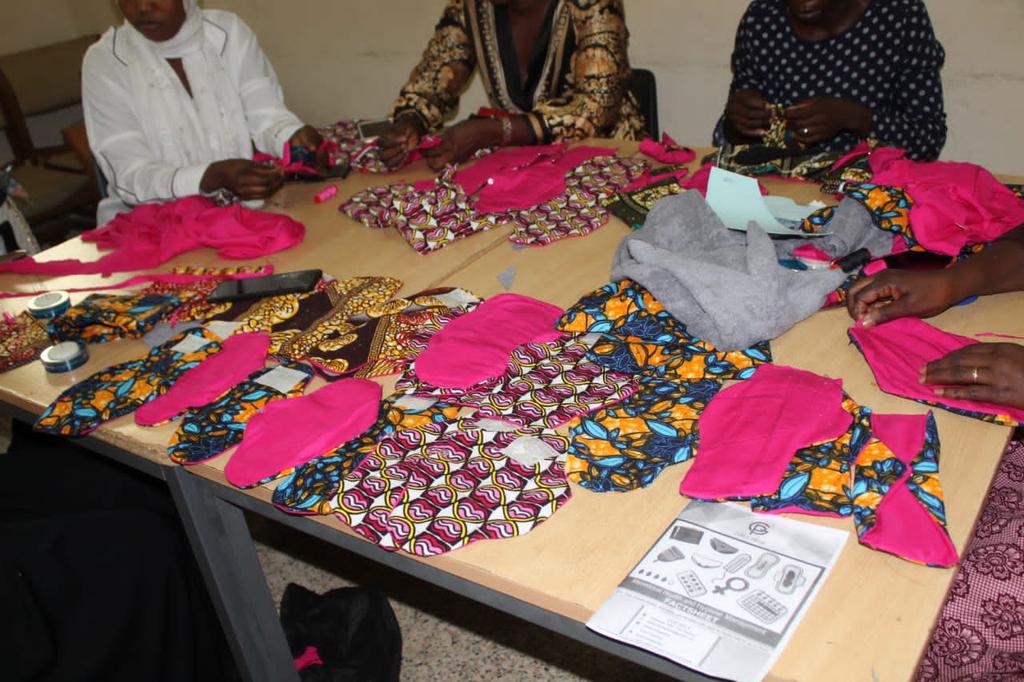Compreh67954544's tweet photo. Comprehensive Health Education (CHE) team under the Curriculum Research Evaluation and Development at the Directorate of the Ministry of Basic and Secondary Education, trained 26 Home Economics teachers drawn from 30 schools in  Region One on how to sew reusable sanitary pads.. https://t.co/AvqgqravzS