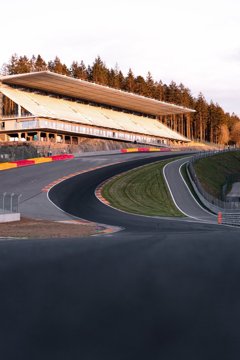 ECoronel_F1's tweet photo. Este fin de semana se "reestrena" el Circuit de Spa-Francorchamps con la #24HSeries, la #F4Germany y el debut de la #PrototypeCupGermany.

Durante el último invierno europeo, el mítico trazado fue modificado en varias escapatorias (como en Eau Rouge y Raidillon).

#12HSPA 🇧🇪 https://t.co/RCZJzEpLO7